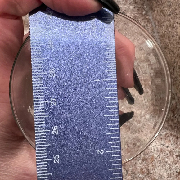 Santa’s List Glass Bell with Ornament Clapper. - Picture 8 of 10